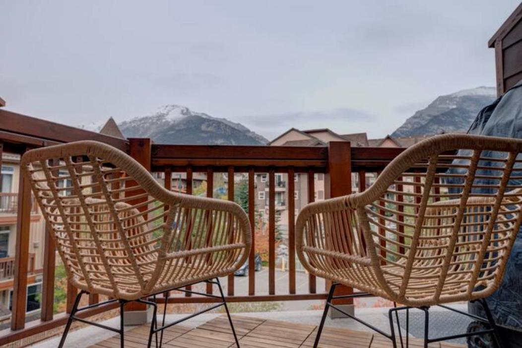 ⭐️ Luxury Mountain View Studio In Canmore ⭐️ Exterior foto